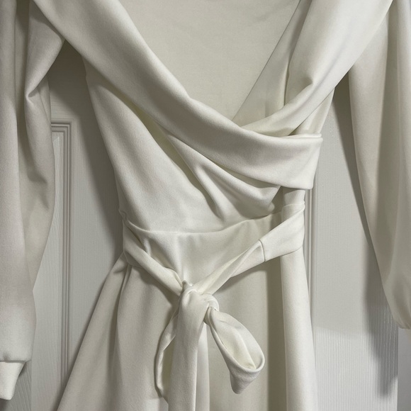 Boohoo white Off-Shoulder skater dress Size US 8 - Picture 4 of 6